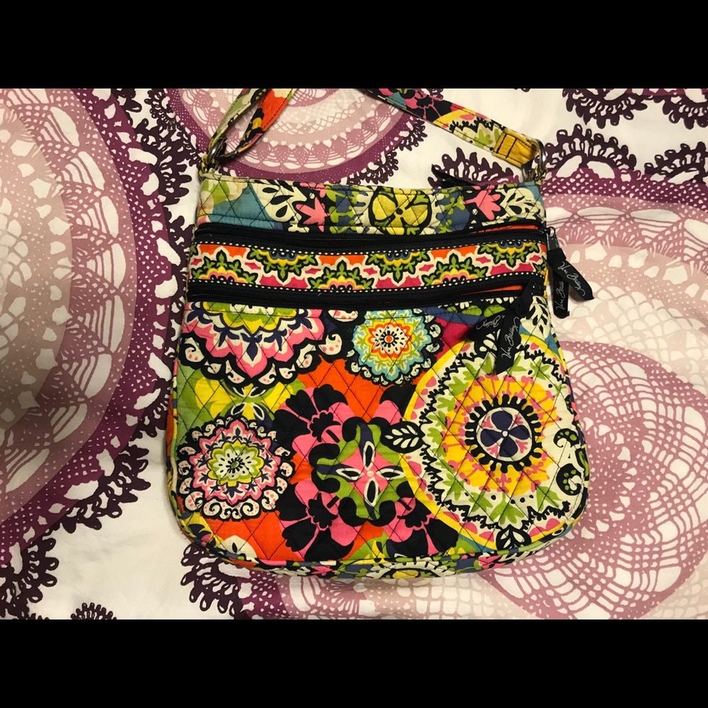 Vera Bradley retired rio crossbody bag